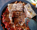 Foto langkah ke 2 dari resep Sambal Oncom Kering.