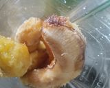 Foto del paso 1 de la receta: Muffins / ponquecitos🧁 de banano🥛y chocolate🍫en licuadora y sin horno🍌🍯🧁