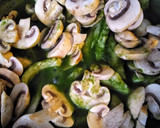 Foto del paso 4 de la receta: Filete de pescado con champiñones
