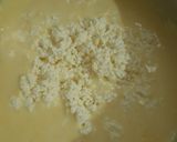 A picture of step 2 of Emoji Paneer Custard.