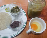 Foto del paso 1 de la receta: Huevo ranchero bañado con nopalitos en salsa verde