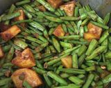ગવાર બટાકા નું શાક (Gavar Bataka Shak Recipe In Gujarati) રેસીપી સ્ટેપ3ફોટો