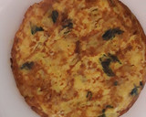 Foto del paso 4 de la receta: Tortilla verde de espinacas y calabacín
