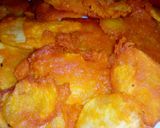 A picture of step 7 of Viazi karai.