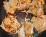 Foto del paso 3 de la receta: Chuleta fresca en salsa pasilla