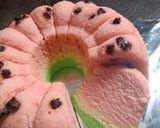 Foto langkah ke 5 dari resep Bolu kukus semangka 3 telur.