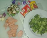 Foto langkah ke 1 dari resep Tumis Brokoli.