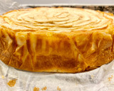 Foto del paso 7 de la receta: Tarta de queso rellena con manzanas