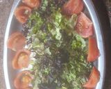 Foto del paso 5 de la receta: Pimientos amarillos rellenos y ensalada de lechuga y tomate