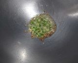 A picture of step 1 of Aloo Cauliflower bhujia.