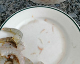 Foto del paso 1 de la receta: Calamares rellenos con langostinos Sabor Cookpad