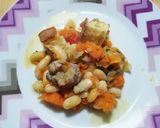 Foto del passaggio 3 della ricetta Zuppa di fagioli con zucca e salsiccia 🍲🍖🎃