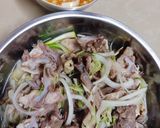 Hình bước làm 3 của món Cuống họng heo hấp sả