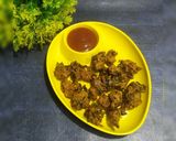 A picture of step 1 of Methi Pakoda.