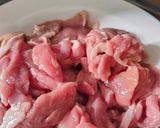 Hình bước làm 1 của món Đậu que xào gà tây