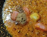 A picture of step 2 of Achari Dry Aaloo.