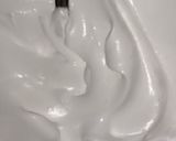 A picture of step 2 of Fresh fruit and cream.