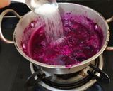 A picture of step 4 of Jamun Fruit Jam.