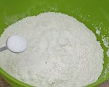 عکس مرحله 1 از دستور نان اسفناجی