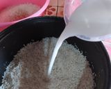 Foto langkah ke 7 dari resep Nasi Bakar/ Nasi Bakar Ayam Kemangi Masak Magicom.