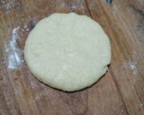 A picture of step 3 of Shankrpali.