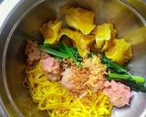 รูปขั้นตอนการทำที่ 2 ของ หมี่เกี๊ยวหมูเด้งน้ำใส