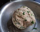 A picture of step 1 of Methi aloo paratha.