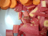 Tomato carrot soup