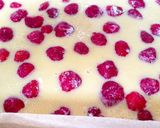 Bögrés meggyes eredetileg én eperrel készítettem...a mérce egy 2.5 dl-es bögre recept fázis 1 fotója