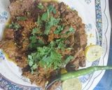A picture of step 4 of Kaleji and pote of chicken.