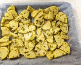 Foto del paso 5 de la receta: Patatas al horno con salsa alioli