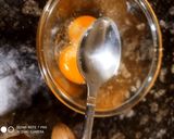 A picture of step 2 of Striped cheese Omelette.