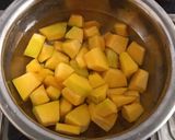 कद्दू की चटनी (Kaddu ki chutney recipe in Hindi) रेसिपी चरण 1 फोटो