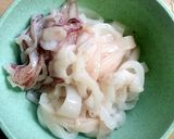 Foto langkah ke 1 dari resep Cumi Pedas Kemangi.