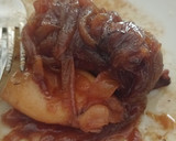 Foto del paso 8 de la receta: Calamarcitos con cebolla caramelizada 🧅 y alcachofas confitadas