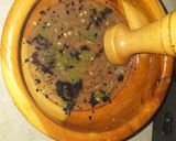 A picture of step 4 of Pozole Rojo.