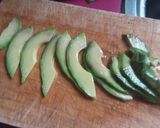 Foto del paso 2 de la receta: Sushi de pepino holandés y salmón ahumado