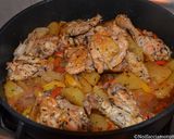 Foto del passaggio 3 della ricetta Pollo con peperoni e patate