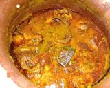 A picture of step 1 of Handi Mutton.