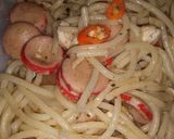 Foto langkah ke 3 dari resep Spaghetti aglio olio.