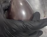 Foto del paso 8 de la receta: Huevos de Pascua de chocolate al 70%
