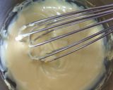 Foto langkah ke 9 dari resep Vanilla custard cream donuts.