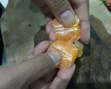 Foto langkah ke 2 dari resep Pudding Buah Coklat Putih.