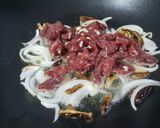 Hình bước làm 2 của món Miến trộn thập cẩm