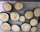 Foto del paso 1 de la receta: Berenjenas fritas japonesas (Nasuage Dashi)