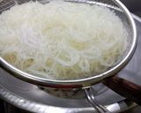 Foto langkah ke 2 dari resep Bihun Goreng.