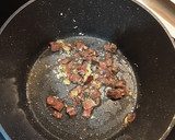 Foto del paso 2 de la receta: Coditos a la puttanesca