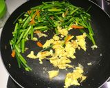 👩🏻‍🍳韭菜花炒蛋的食譜步驟4照片