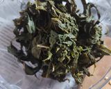 Foto langkah ke 1 dari resep Tumis Daun Singkong Mudah.