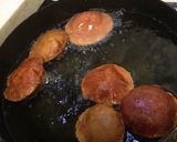 A picture of step 4 of Panipuri (7 types of water with 4 flavour  of  puries).